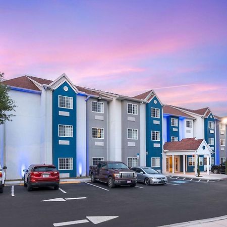 Microtel Inn & Suites By Wyndham Brooksville Ridge Manor Екстериор снимка